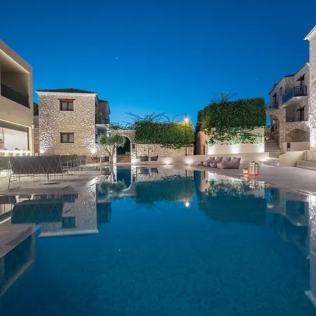 Azure Memories Boutique Hotel 4*